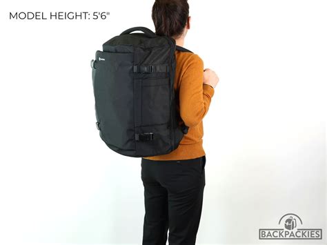 tomtoc travel backpack 40l review.